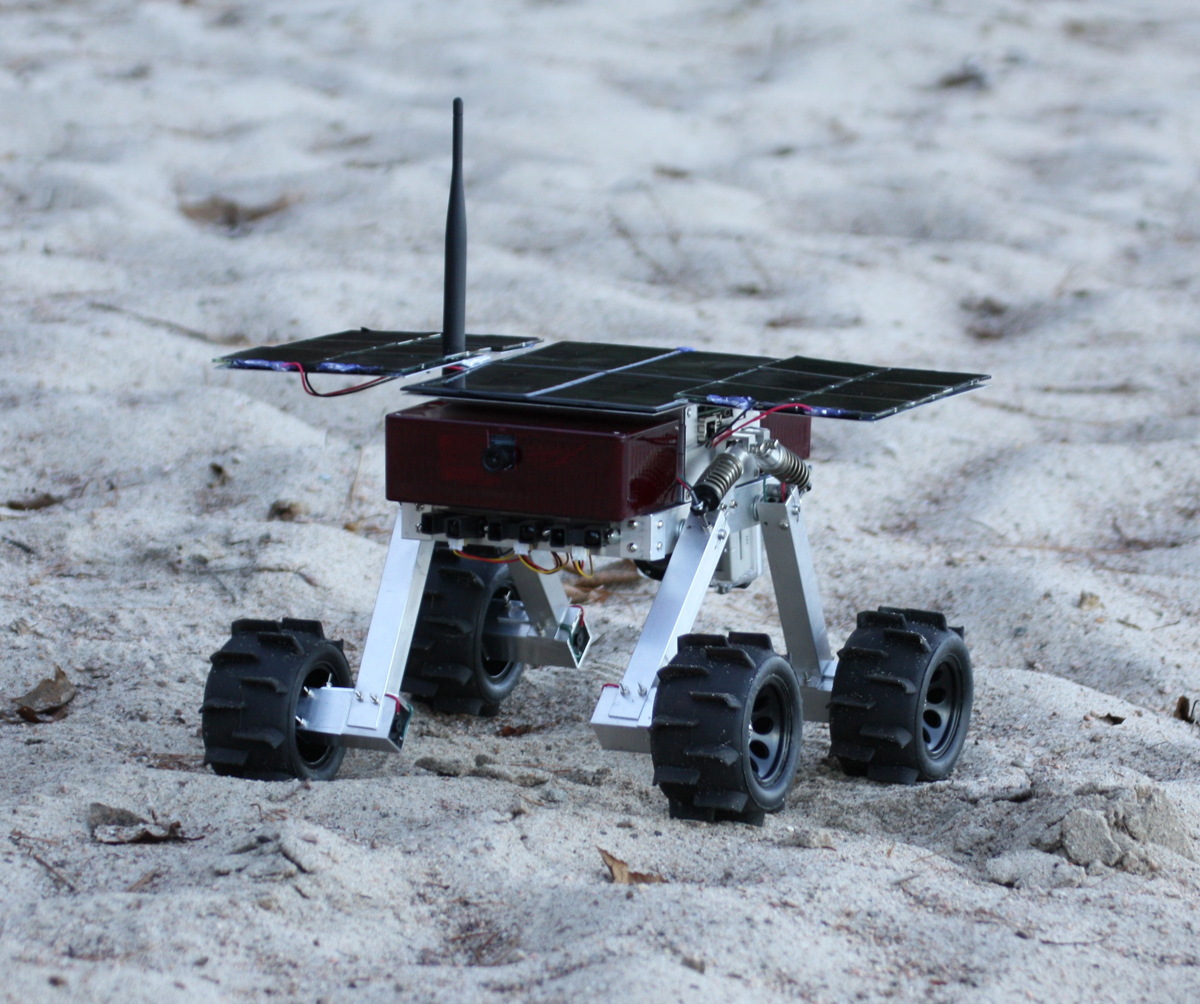 Canadian Crowdfunding Project Aims to Build Mini Mars Rover